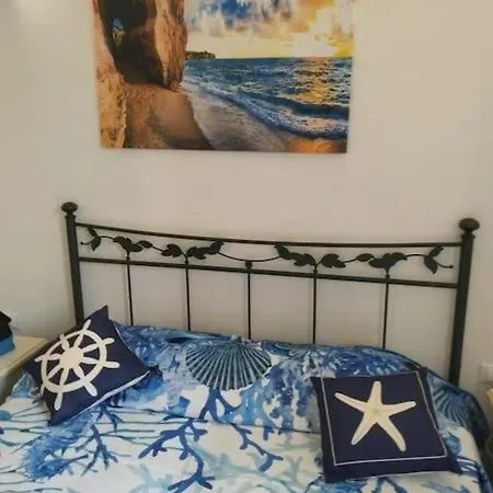Casa Calabrisella - Centro Storico Di - Free Wi-fi Apartment Tropea